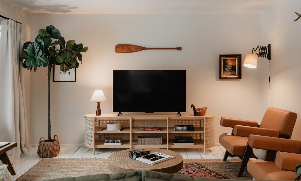Photo of Livingroom in Town of Delaware