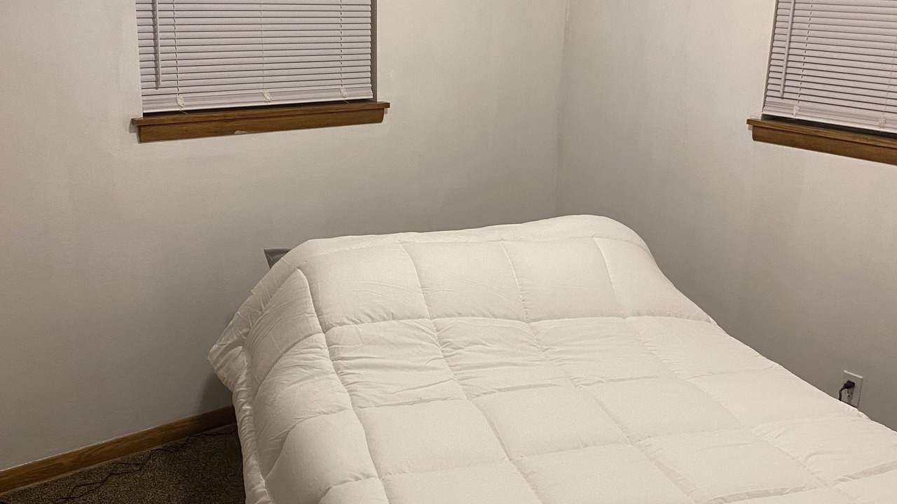 Photo of Bedroom in Akron