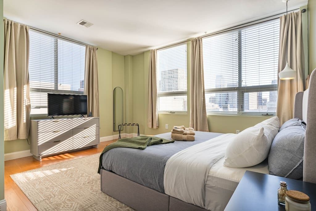 Photo of Bedroom in Center City East