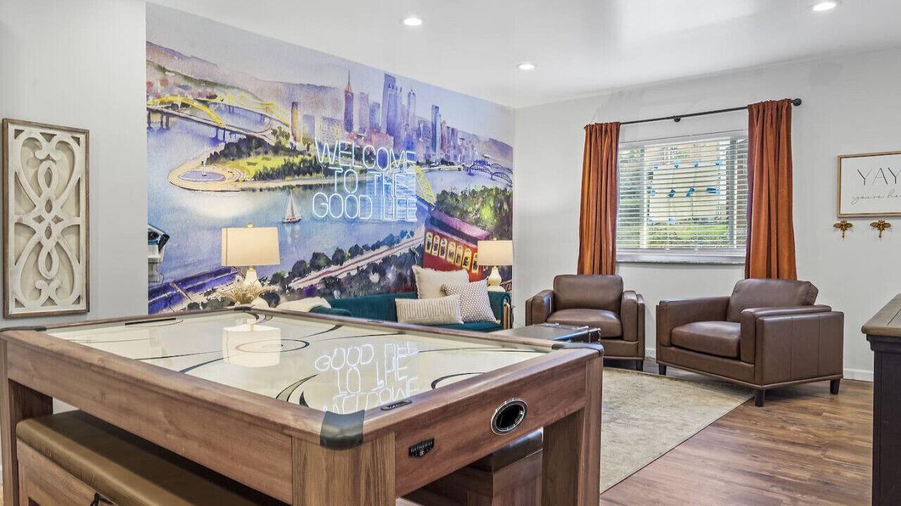 Photo of Bedroom in South Oakland