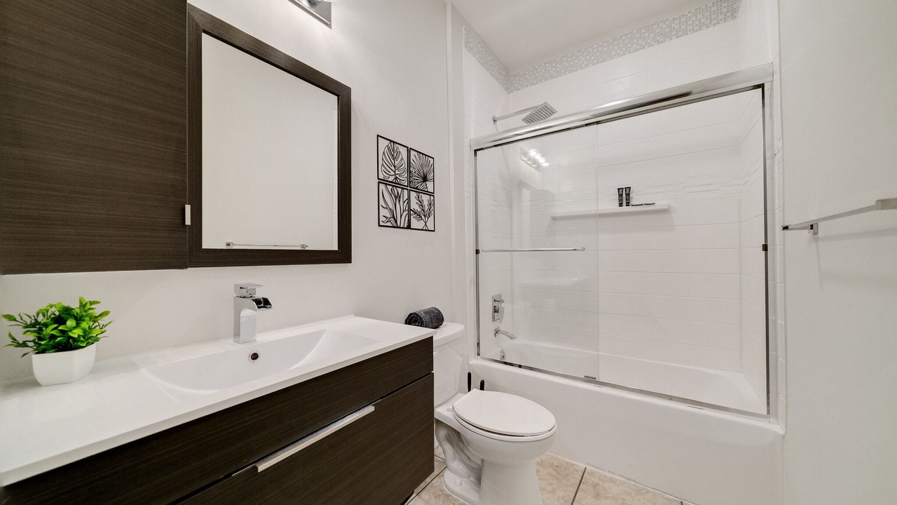 Photo of Bathroom in Brewerytown