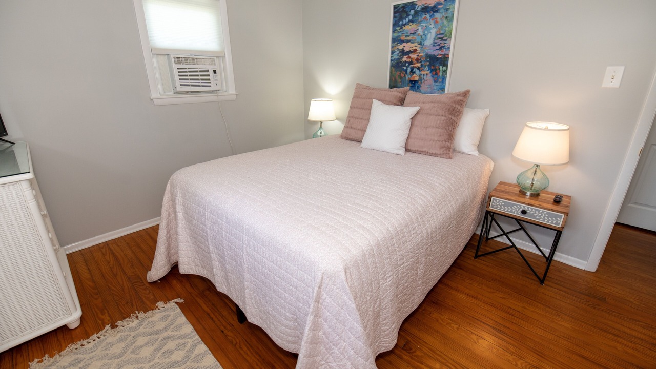 Photo of Bedroom in North Cape May