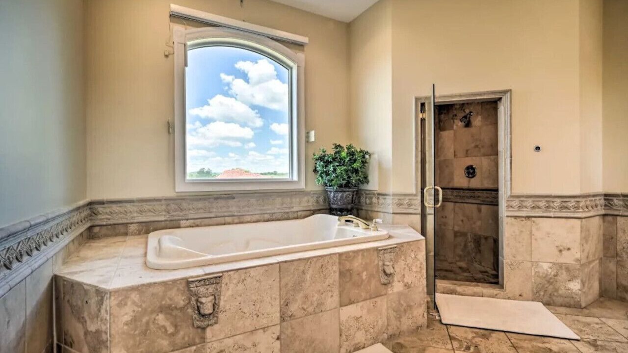 Photo of Bathroom in Gettysburg