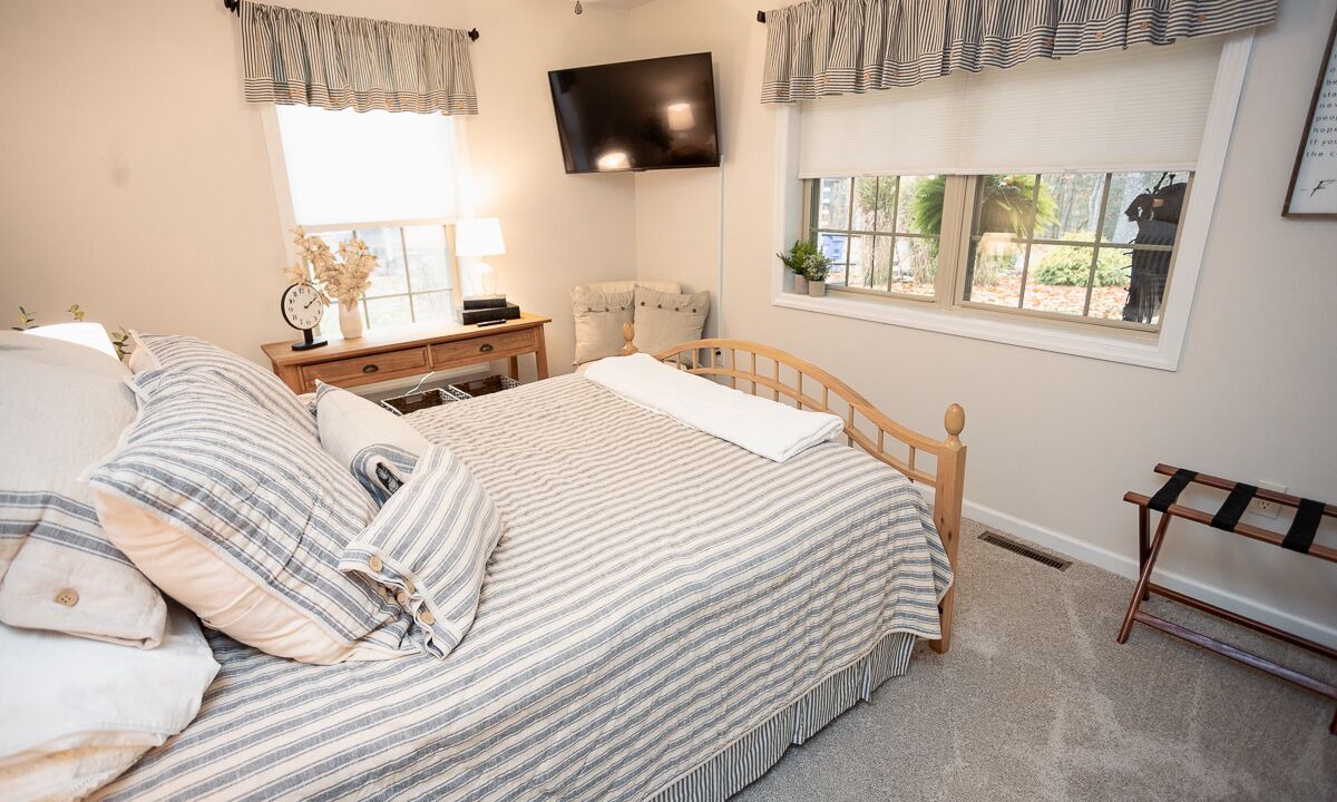 Photo of Bedroom in Harrisonville