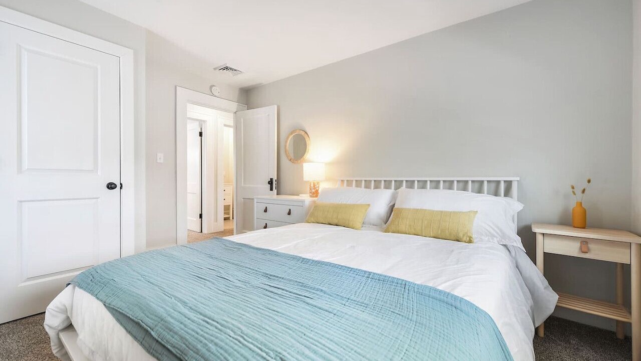 Photo of Bedroom in Zelienople