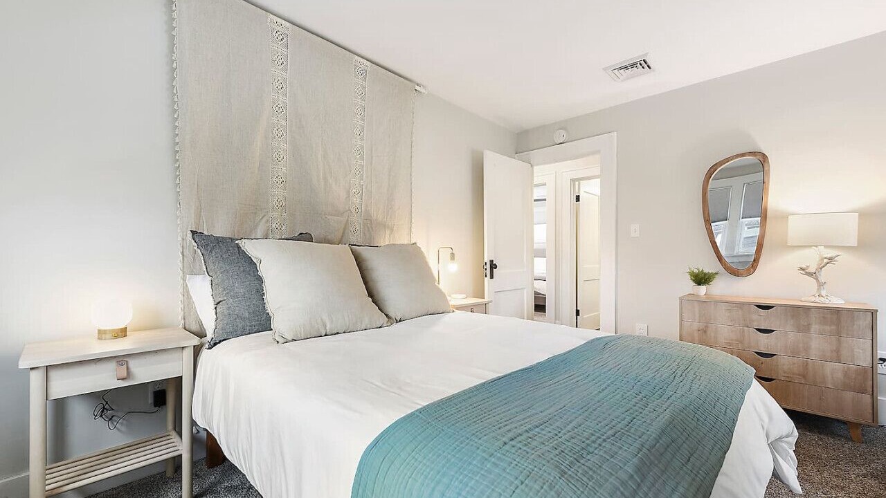 Photo of Bedroom in Zelienople