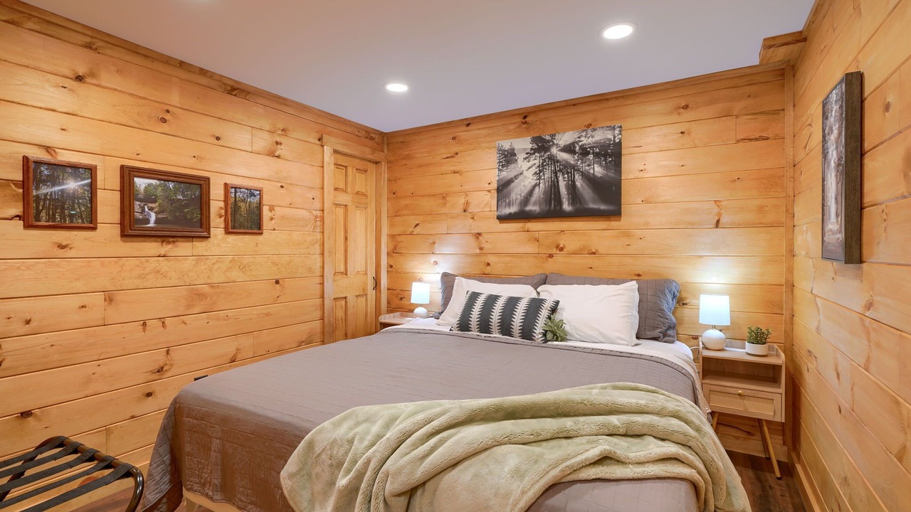 Photo of Bedroom in Creola