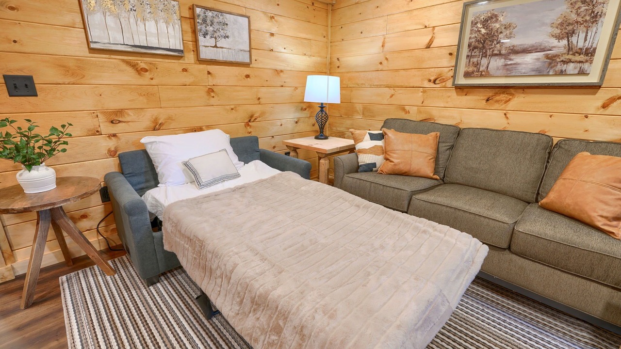 Photo of Bedroom in Creola