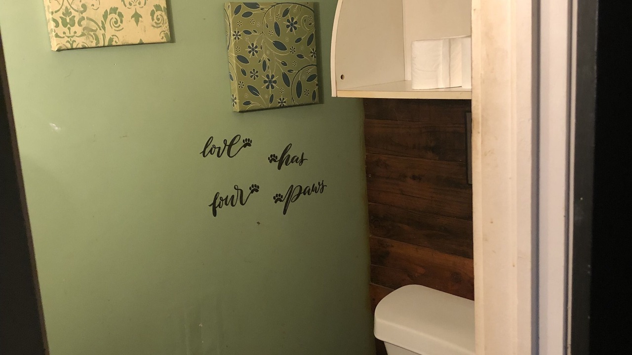 Photo of Bathroom in Derrick City