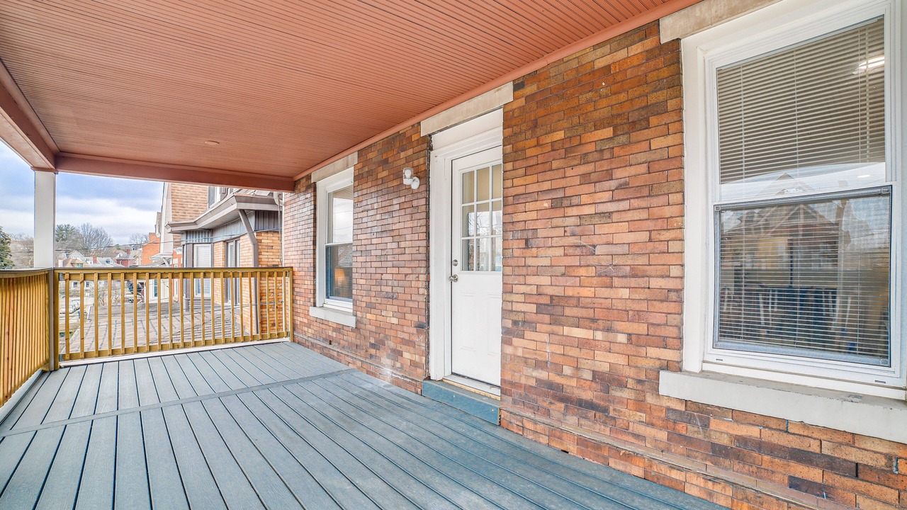 Photo of Outdoor in Brighton Heights