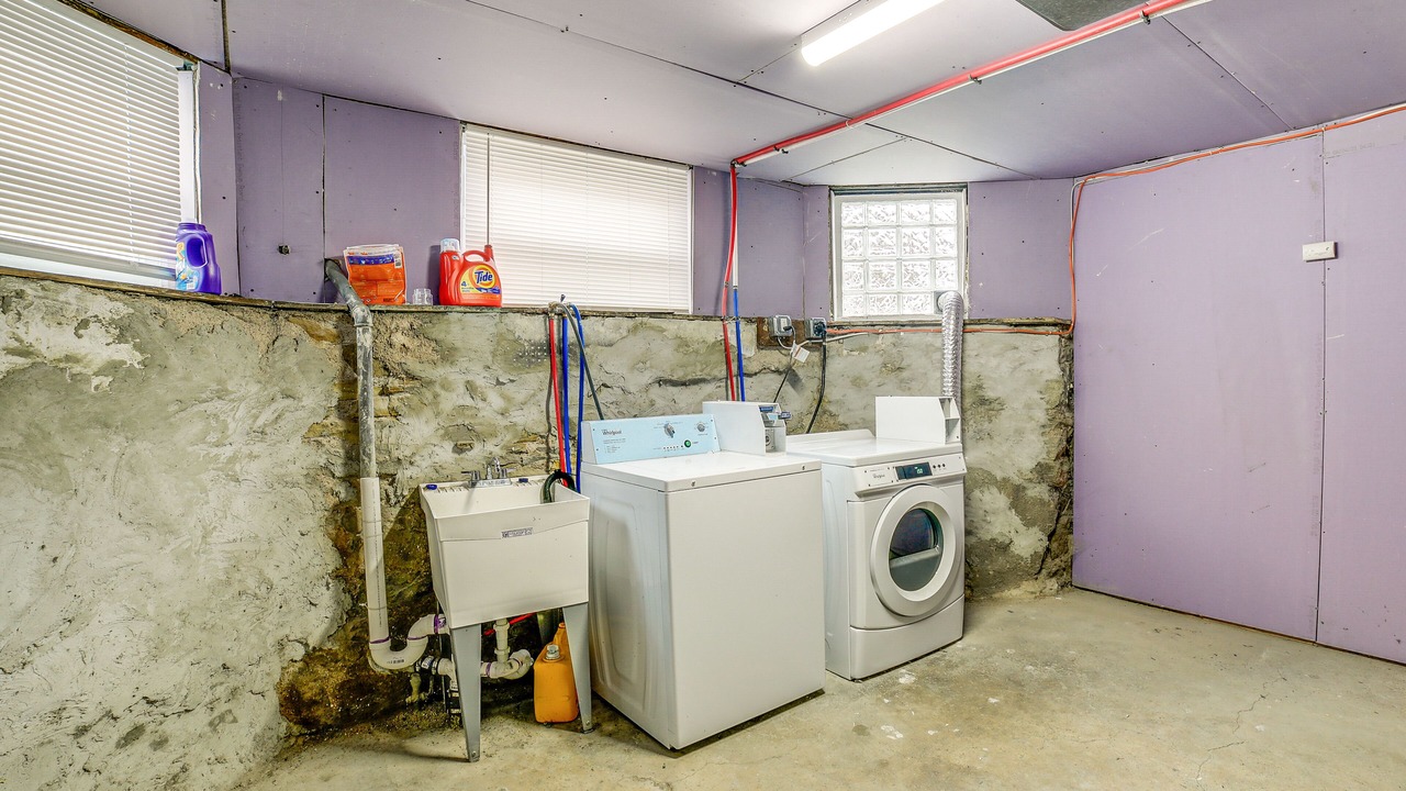 Photo of Bedroom in Brighton Heights