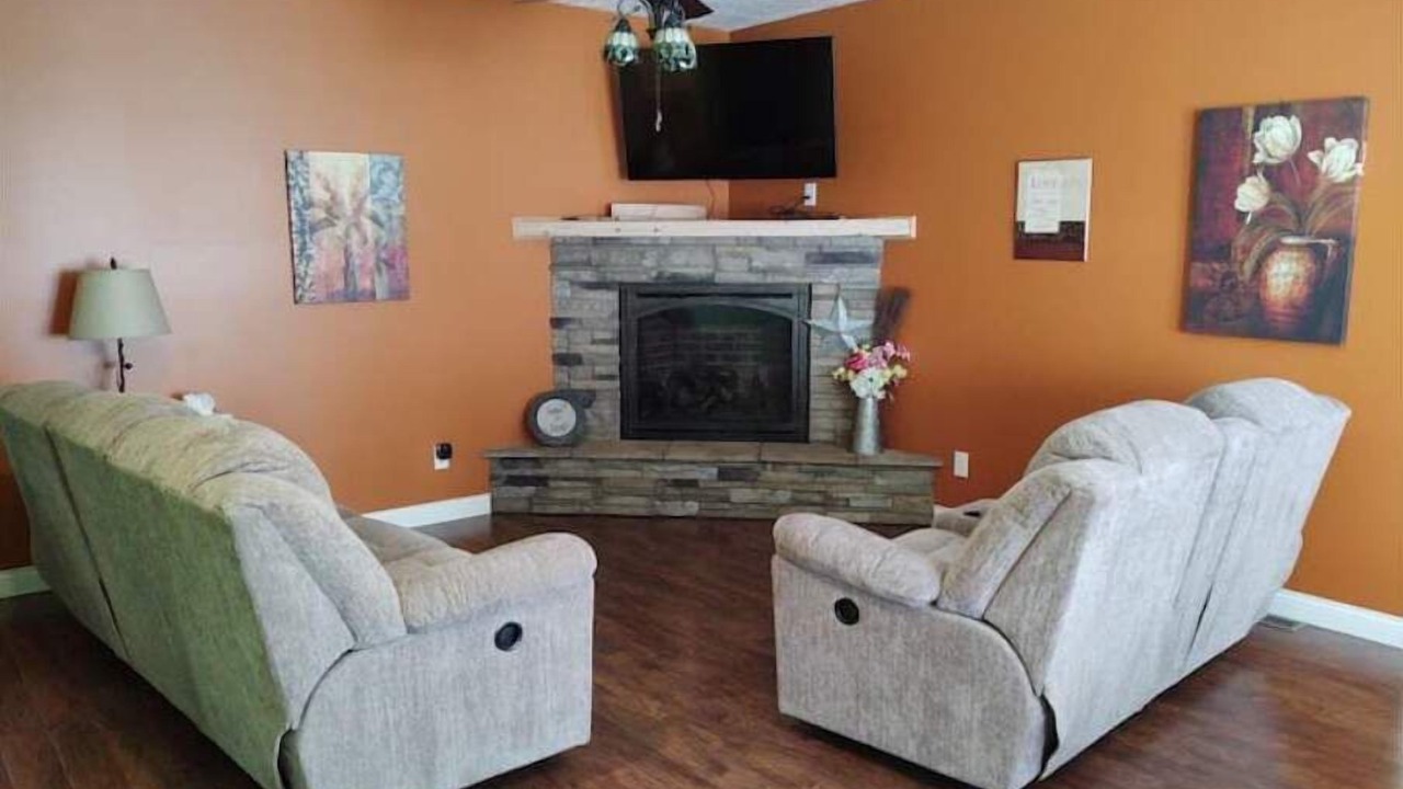 Photo of Livingroom in Geneva-on-the-Lake