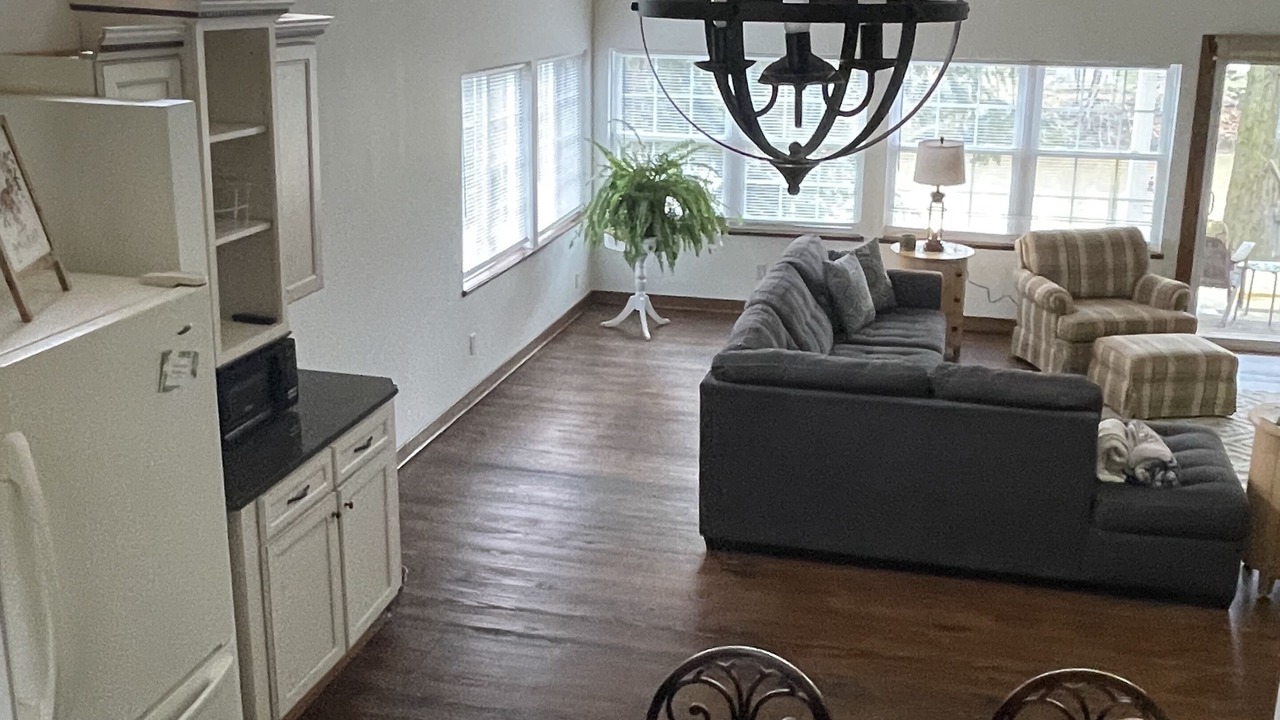 Photo of Livingroom in Austinburg