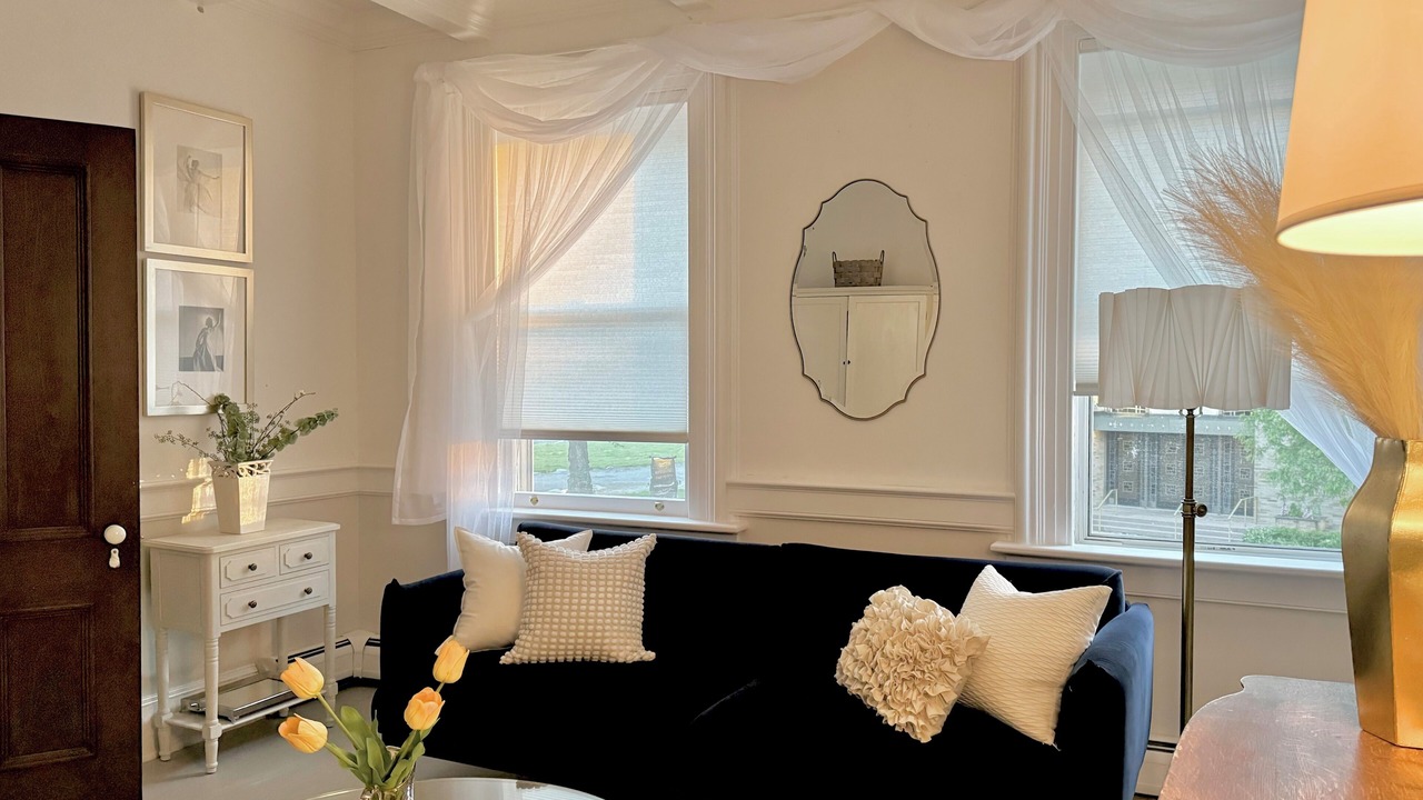 Photo of Livingroom in Hyde Park