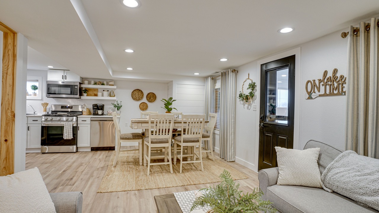 Photo of Livingroom in Northwest