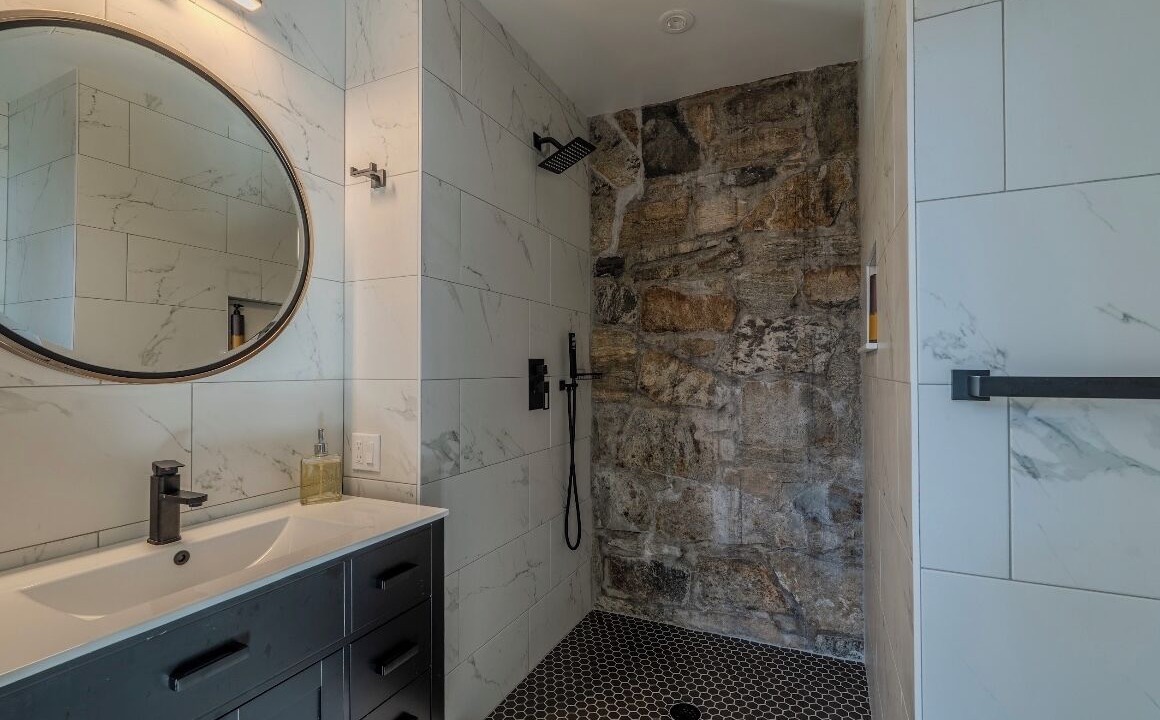 Photo of Bathroom in Lake Carmel