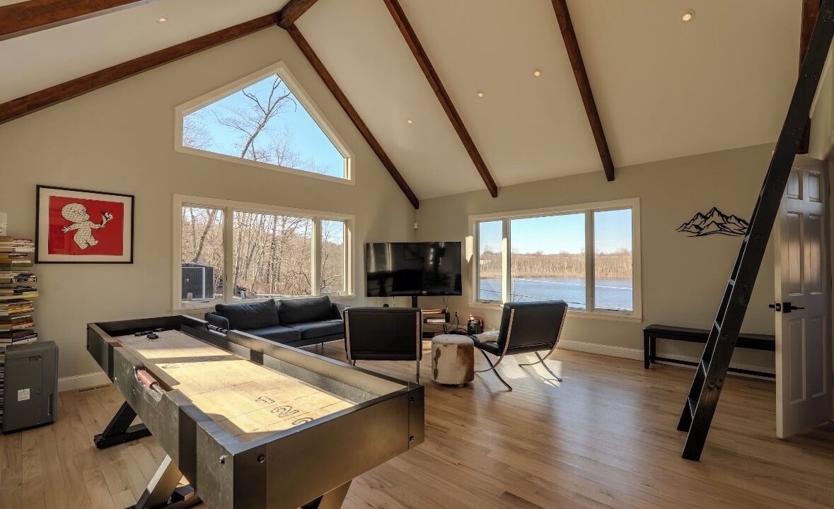 Photo of Bedroom in Lake Carmel