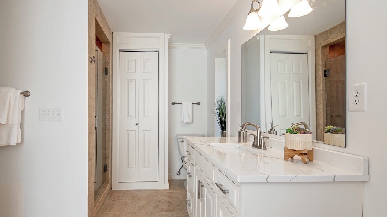 Photo of Bathroom in Unionville