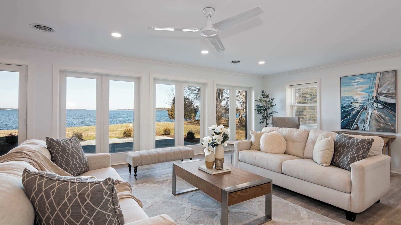 Photo of Livingroom in Unionville