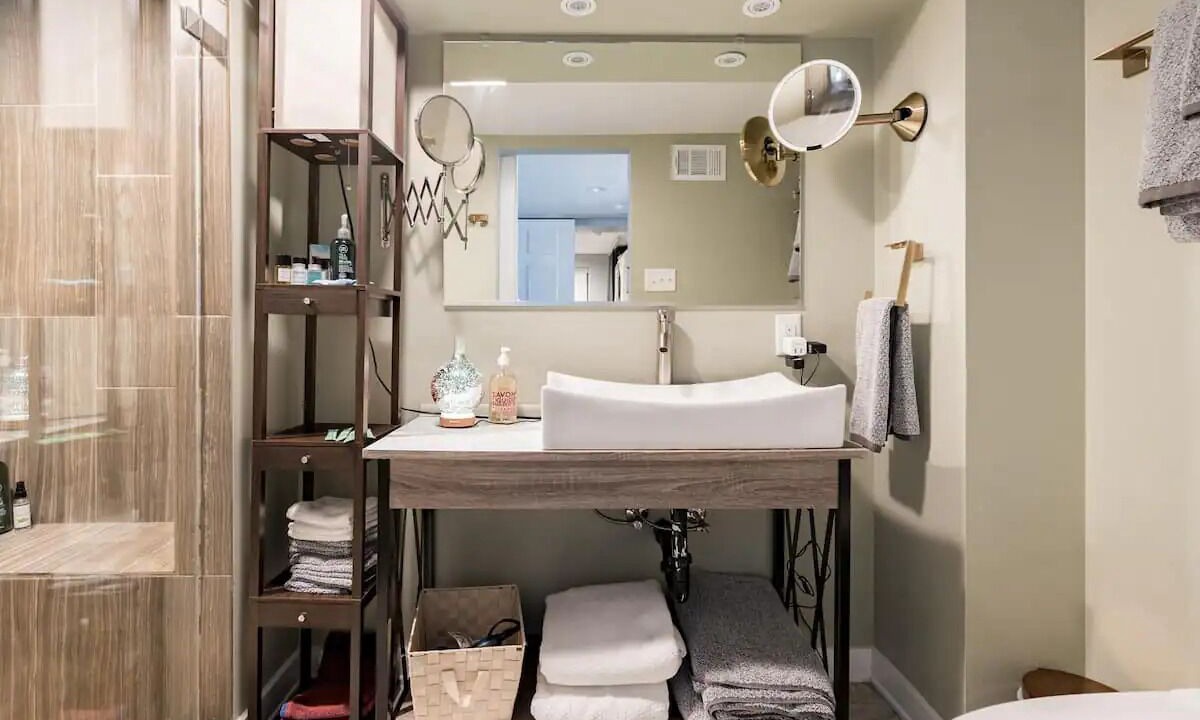 Photo of Bathroom in Downtown Wilmington