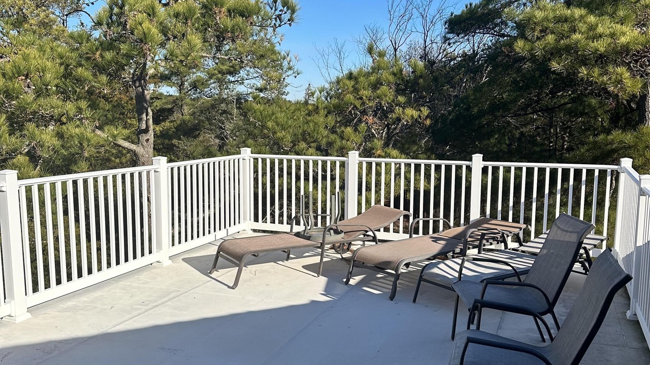 Photo of Patio Balcony in North Shores