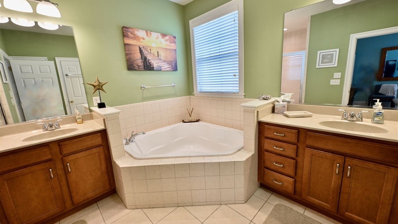 Photo of Bathroom in The Commons