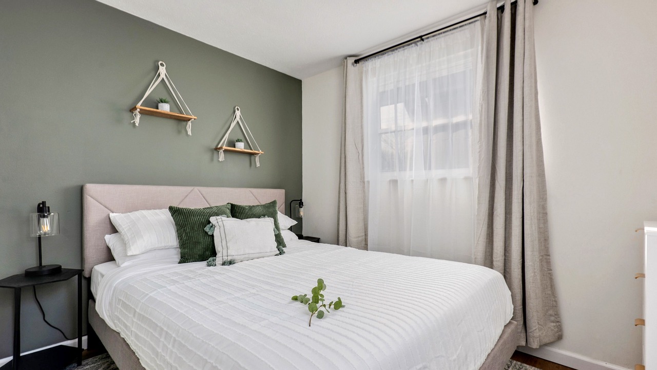Photo of Bedroom in Hilltop
