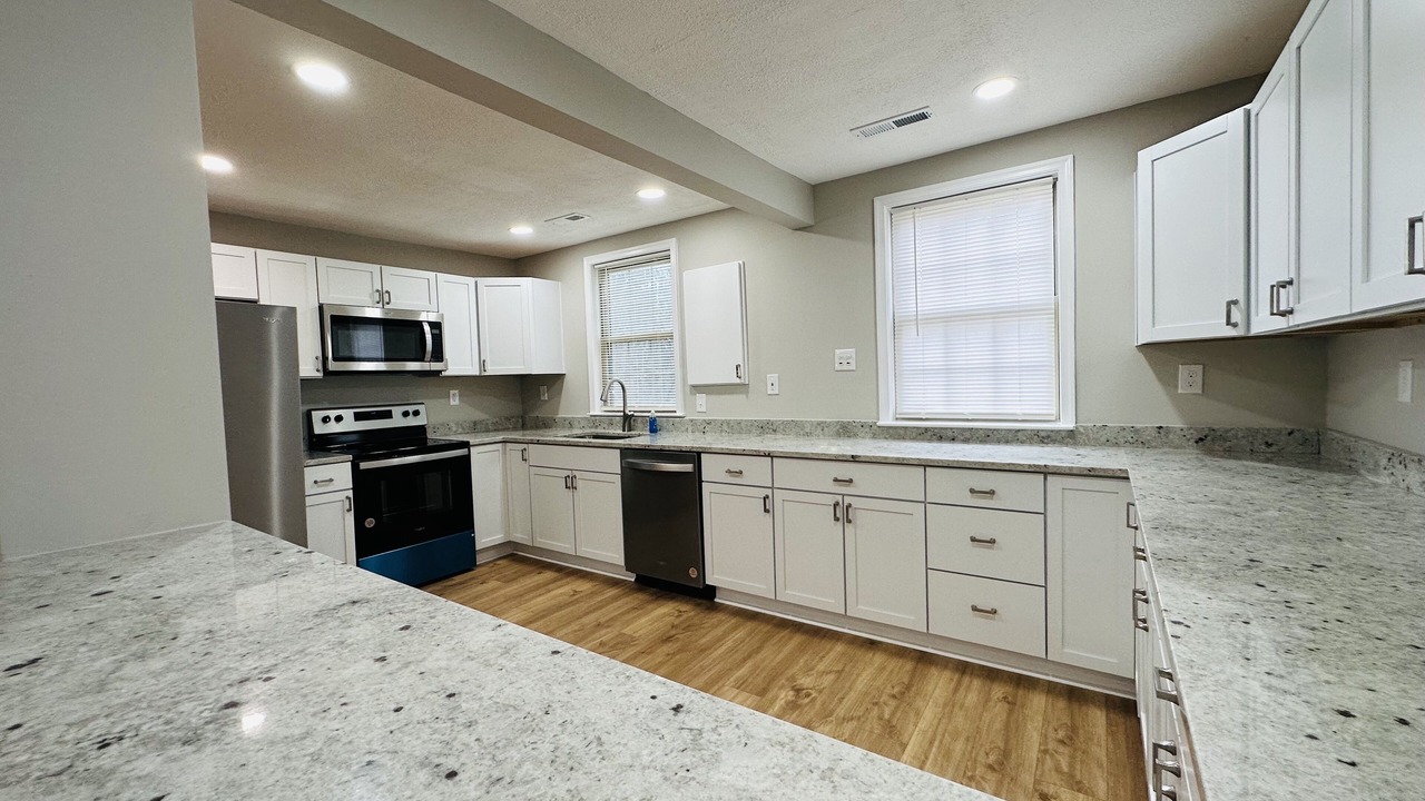 Photo of Kitchen in Cross Junction