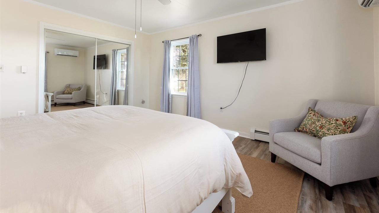 Photo of Bedroom in Honey Brook