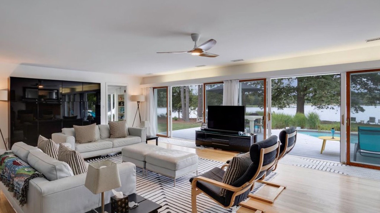 Photo of Livingroom in St. Michaels