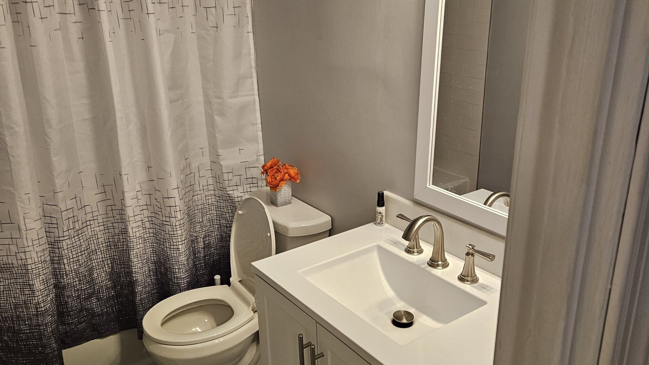 Photo of Bathroom in Glen Burnie