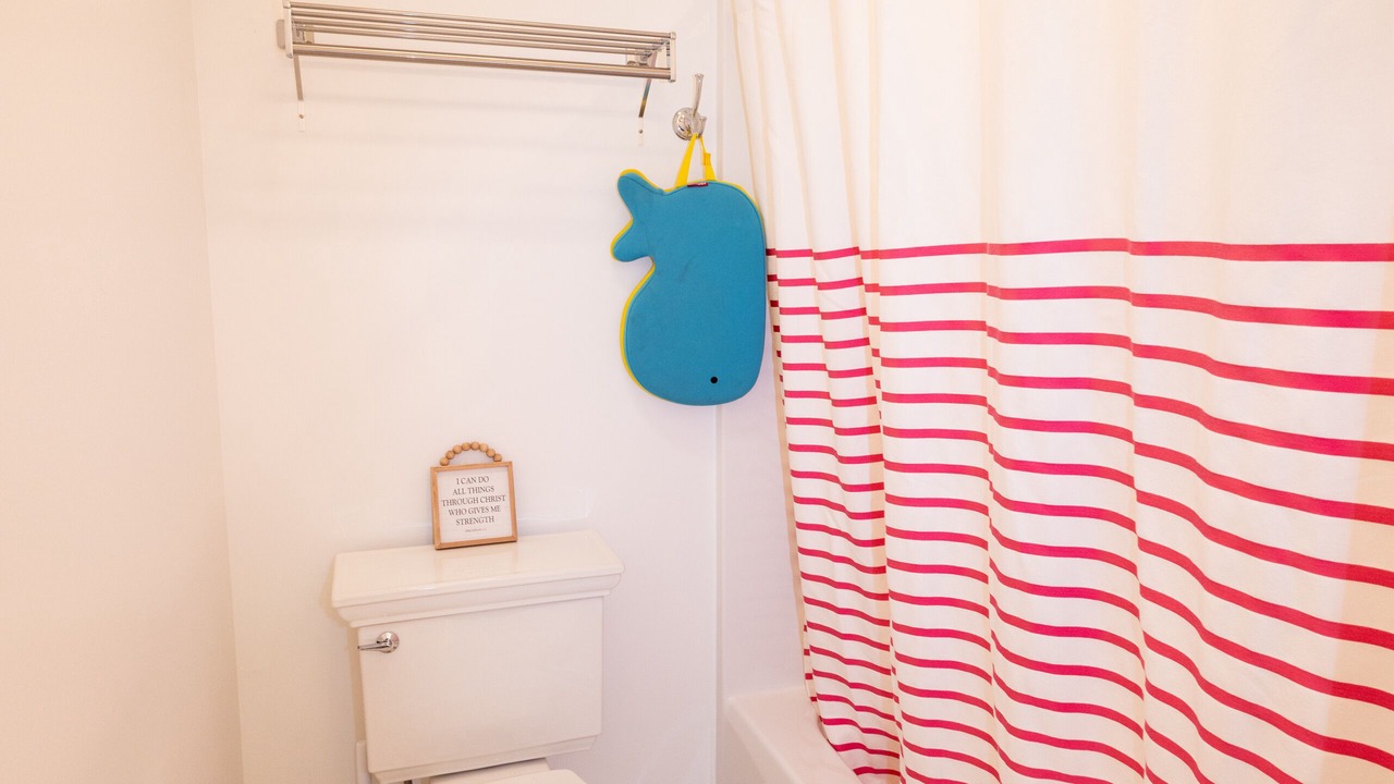 Photo of Bathroom in Lakeside
