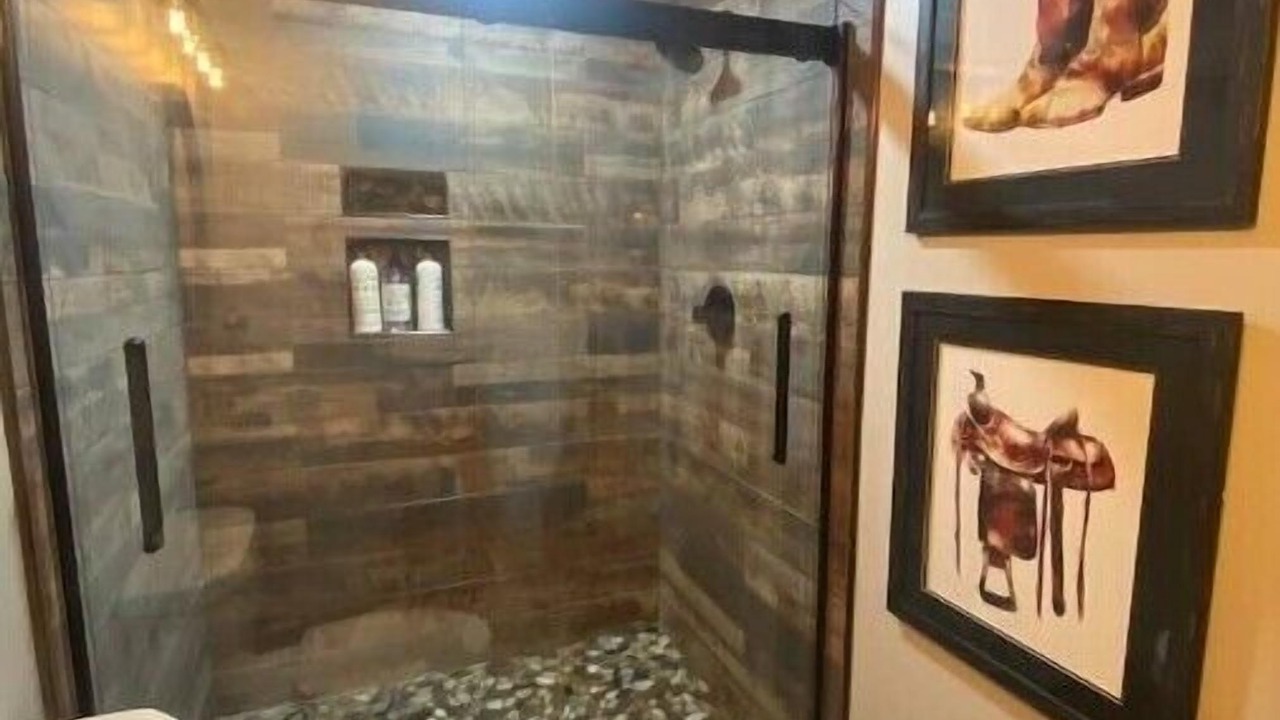 Photo of Bathroom in Chillicothe