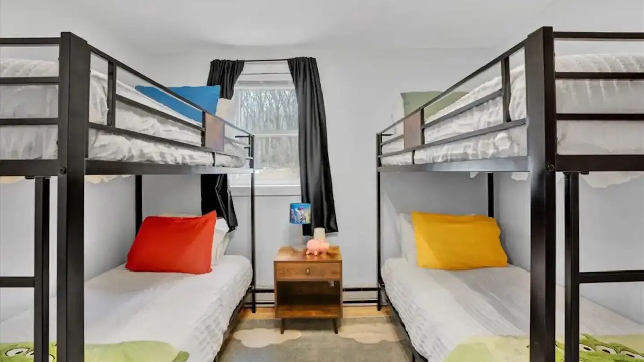 Photo of Bedroom in Mount Pocahontas