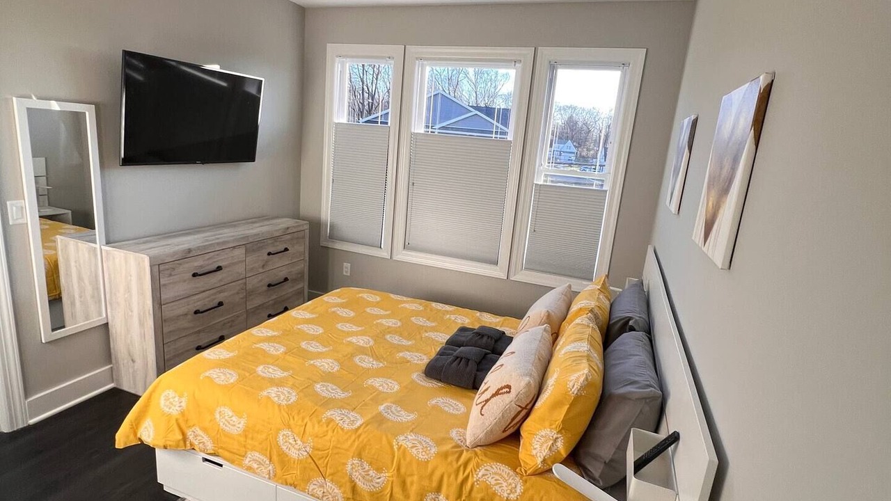 Photo of Bedroom in Livingston