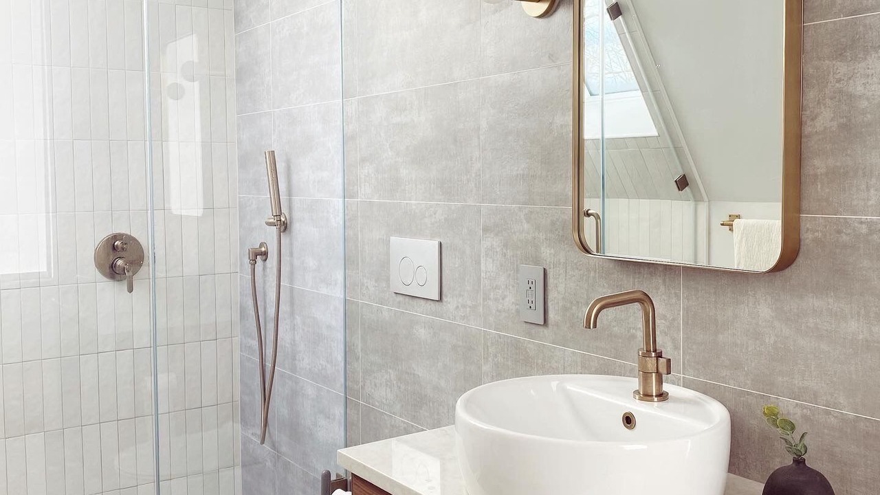 Photo of Bathroom in Town of Lumberland