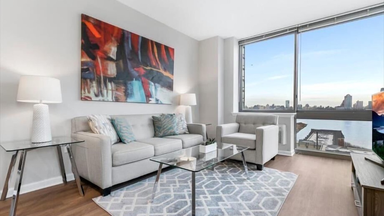 Photo of Bedroom in Hudson Exchange