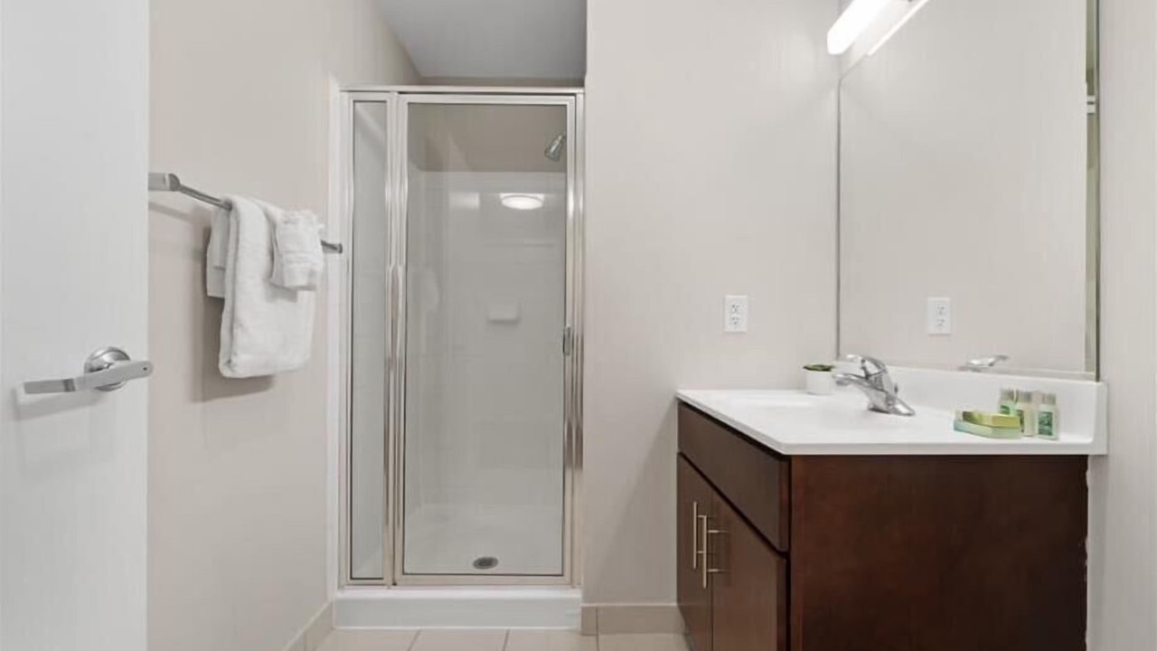 Photo of Bathroom in Hudson Exchange