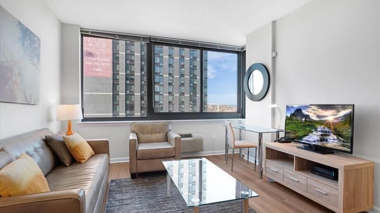 Photo of Bedroom in Hudson Exchange
