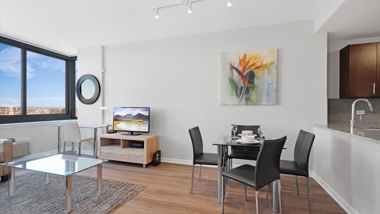 Photo of Bedroom in Hudson Exchange