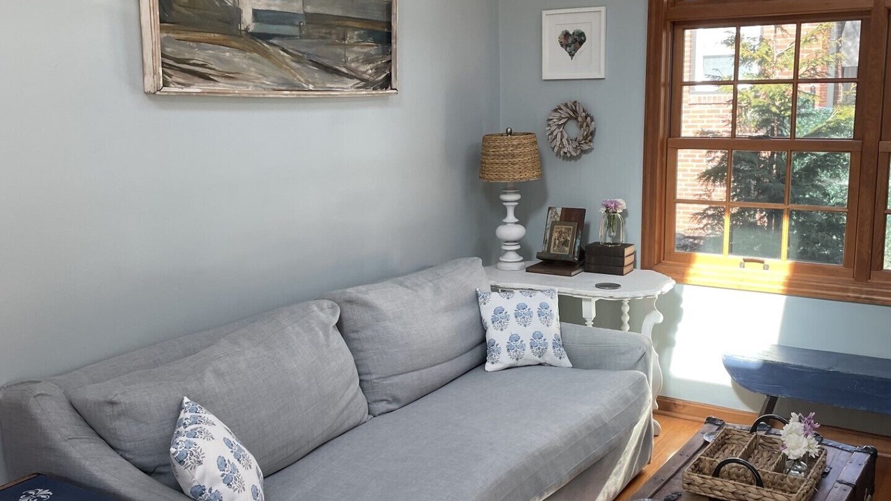 Photo of Livingroom in Mount Lebanon