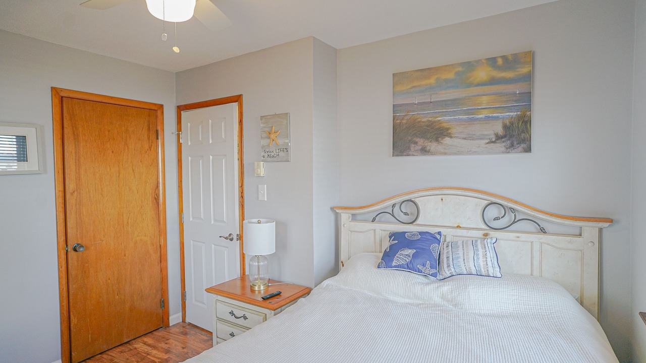 Photo of Bedroom in Little Egg Harbor