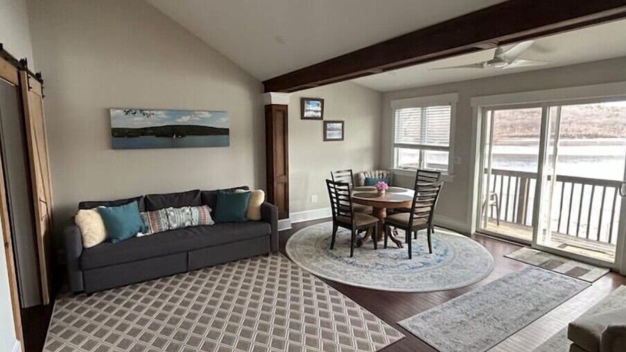 Photo of Livingroom in West Milford