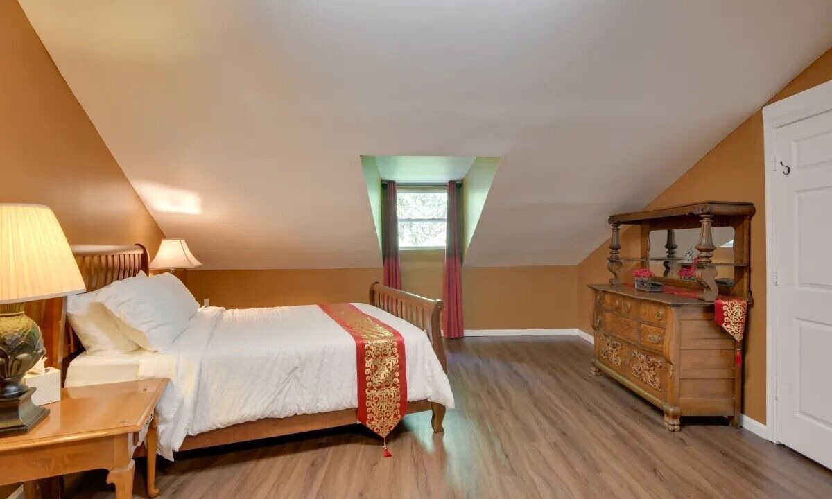 Photo of Bedroom in Fairland