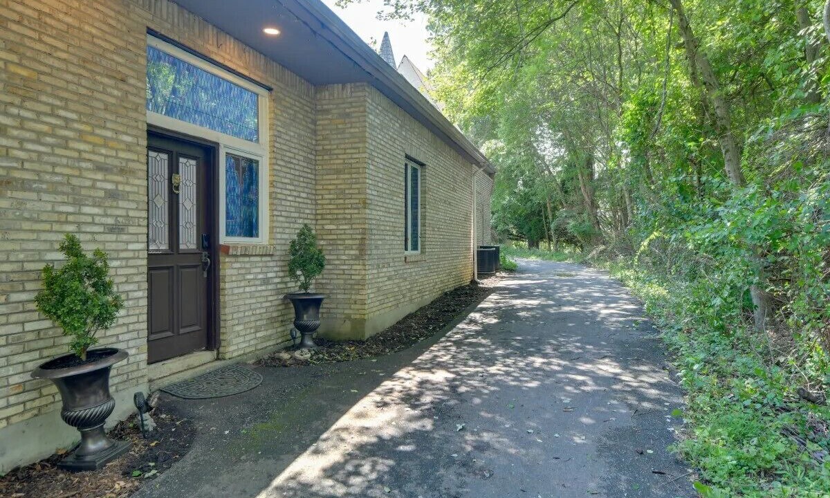 Photo of Outdoor in Fairland