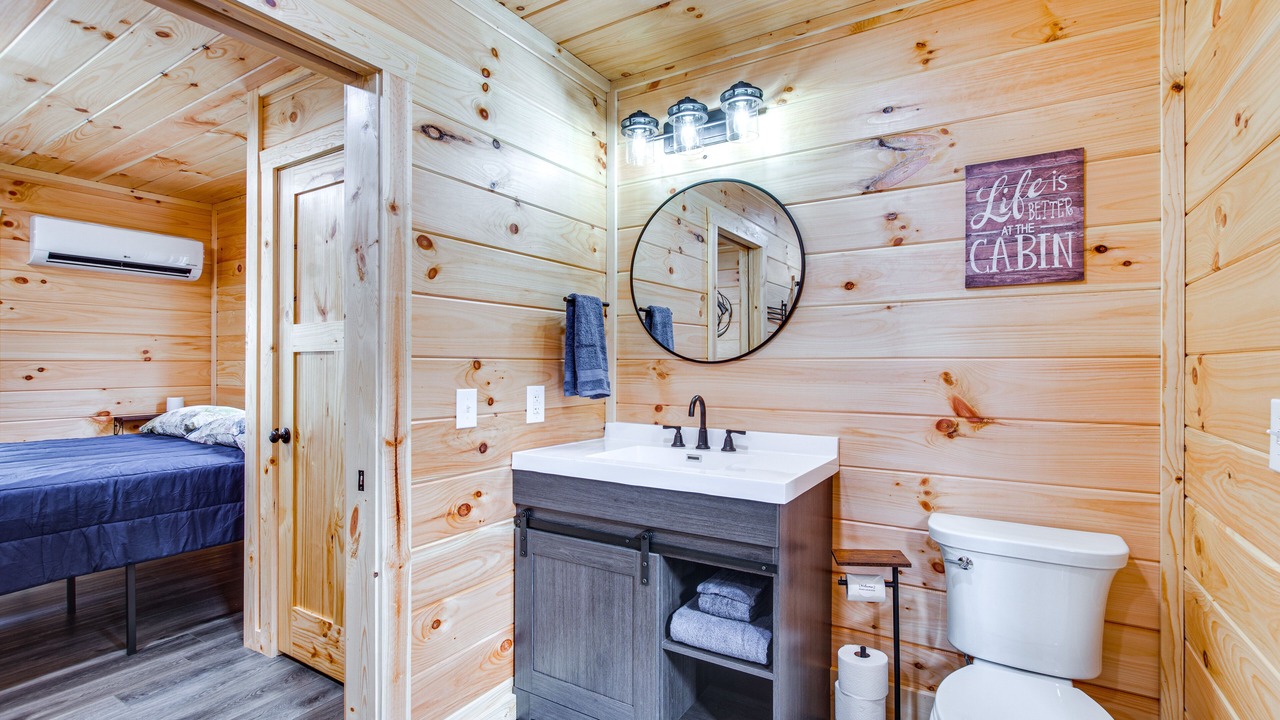 Photo of Bathroom in Wolf Run