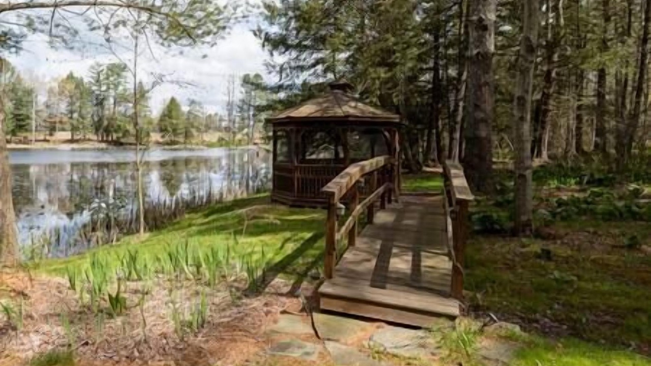 Photo of Outdoor in Huntington Mills