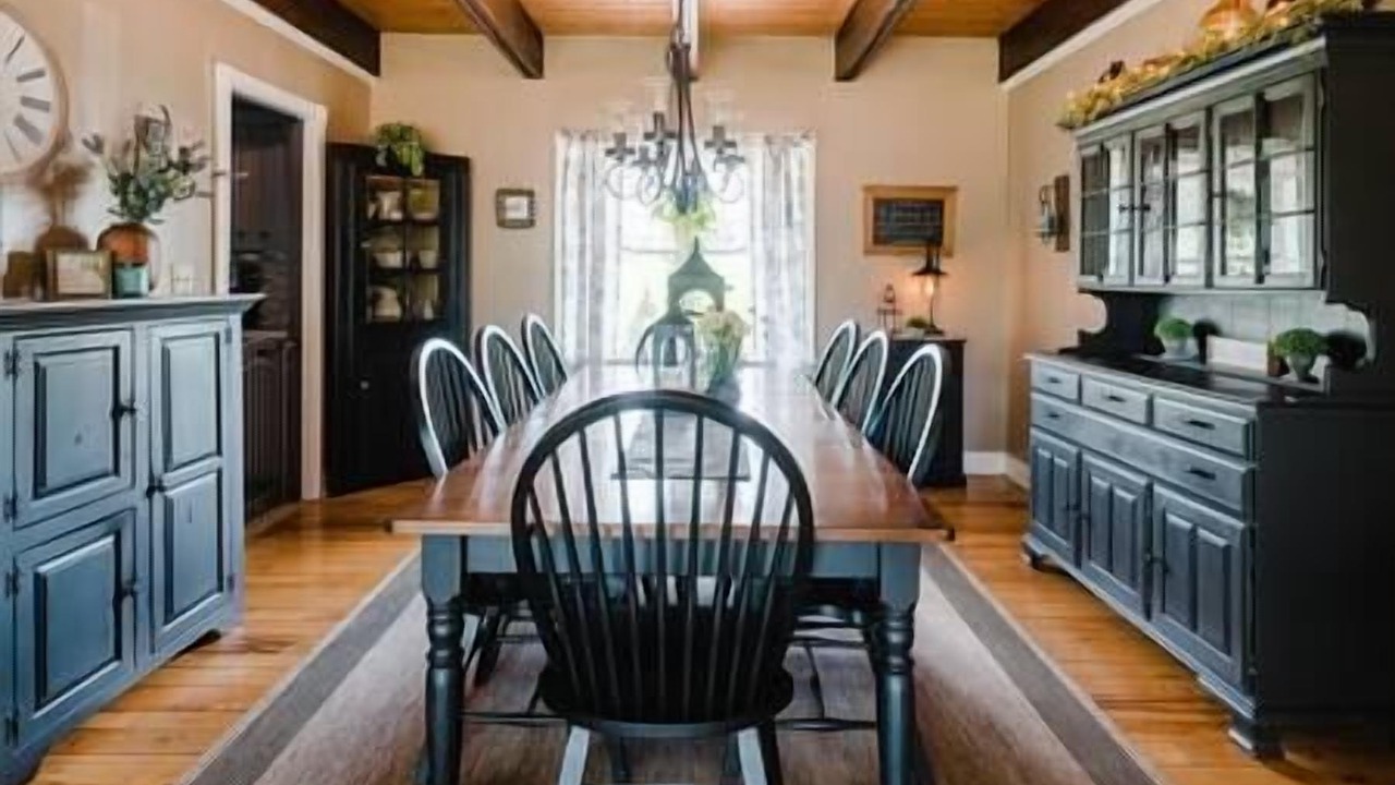 Photo of Bedroom in Huntington Mills