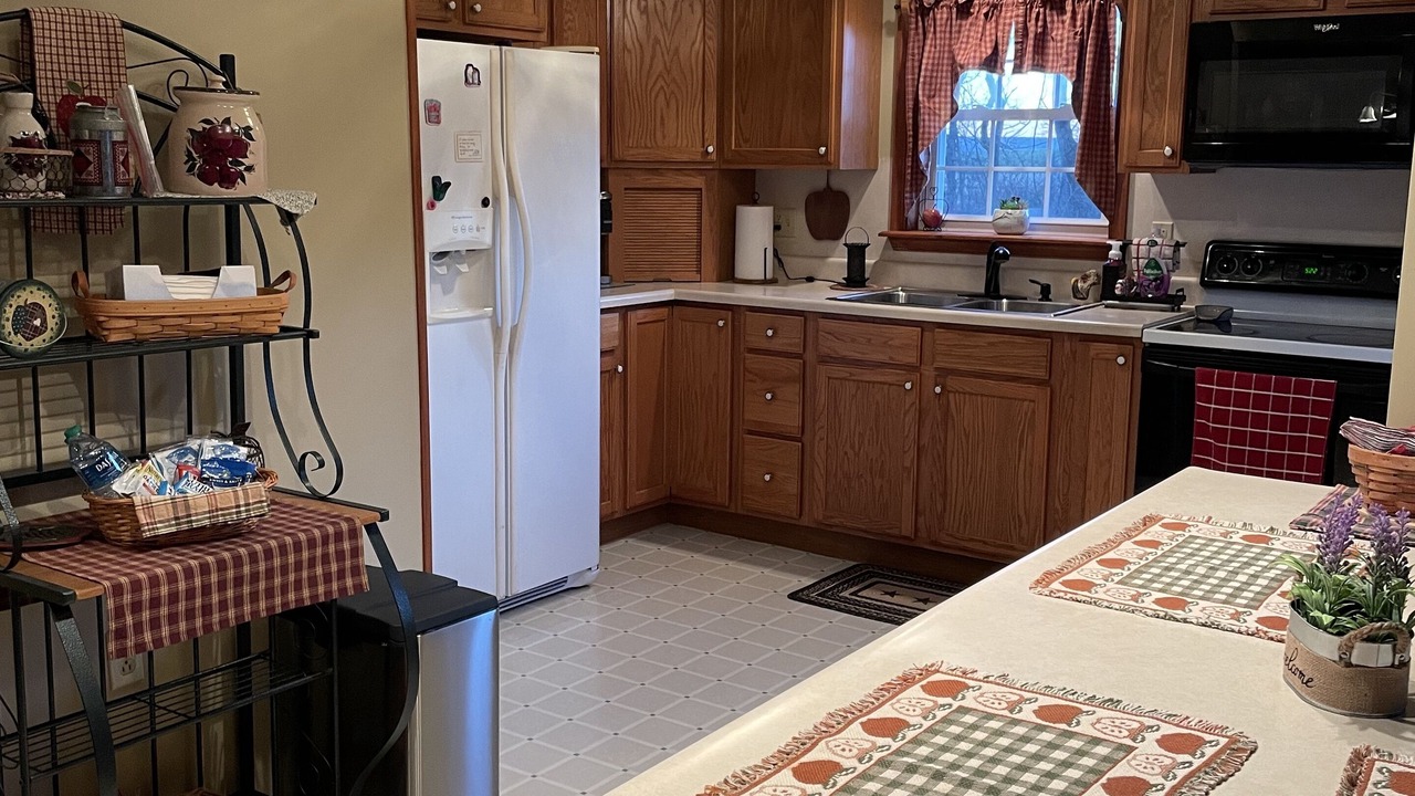 Photo of Kitchen in West Milton