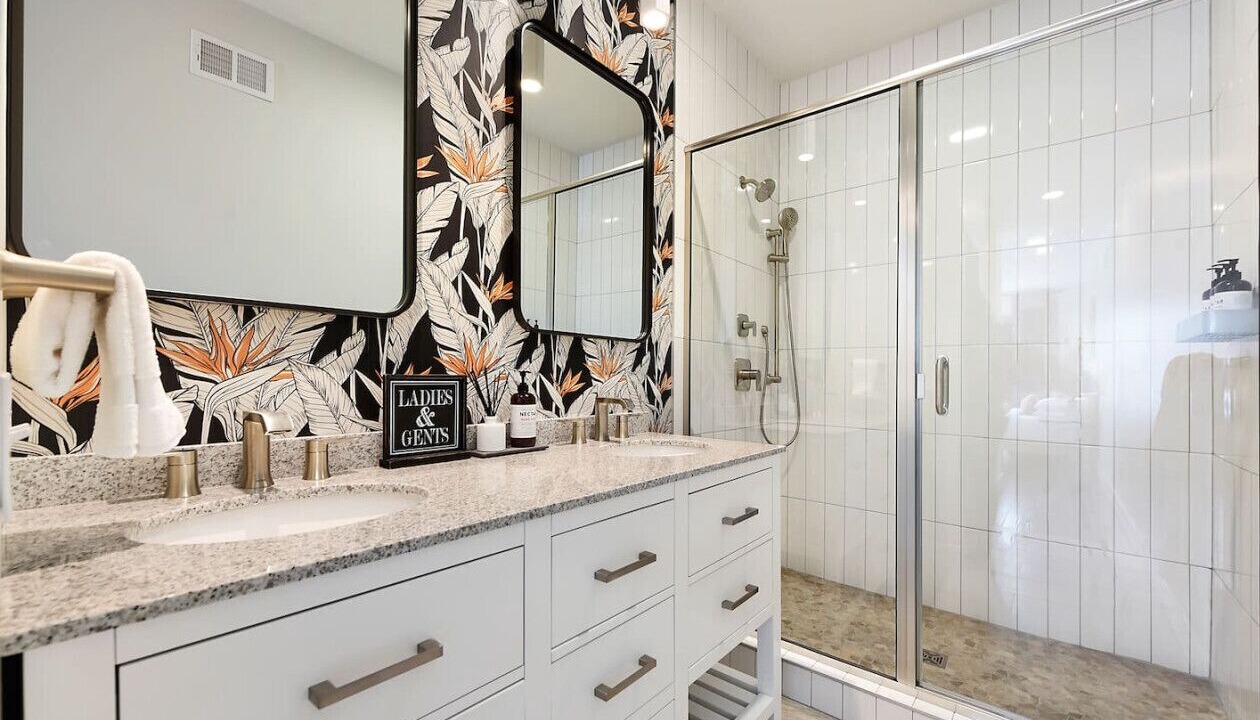 Photo of Bathroom in Central Northside